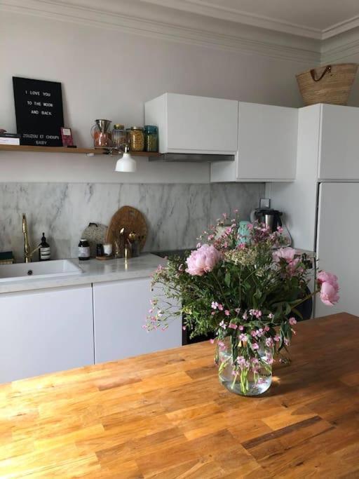 Appartement 75009 50m2 Metro Poissonniere 3 Pers & Baby Parijs