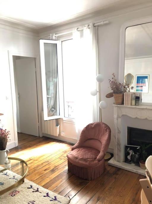 75009 50m2 Metro Poissonniere 3 Pers & Baby Appartement Parijs